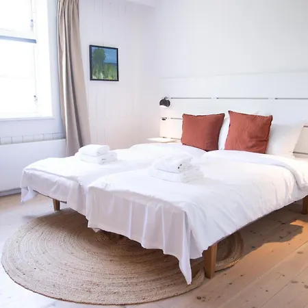 Gilbjerg Strandhotel *
